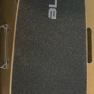 Electronic skateboard with remote control brand new never used